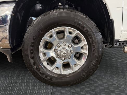 Used 2024 RAM 2500 Laramie image 25