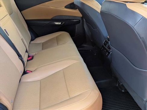 Certified 2025 Lexus RX 350 FWD image 19