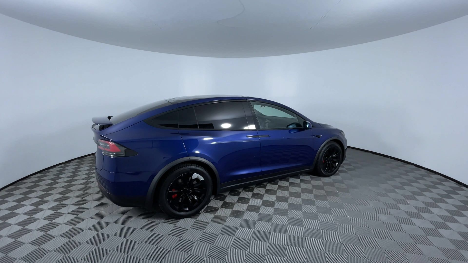 Used 2018 Tesla Model X 75D AWD/4WD image 9