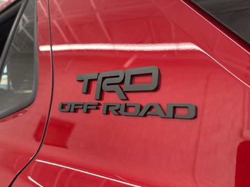 Certified 2025 Toyota 4Runner TRD Off-Road image 12