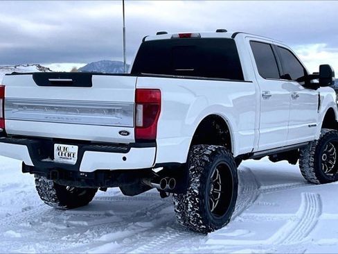 Used 2022 Ford F350 Platinum image 5