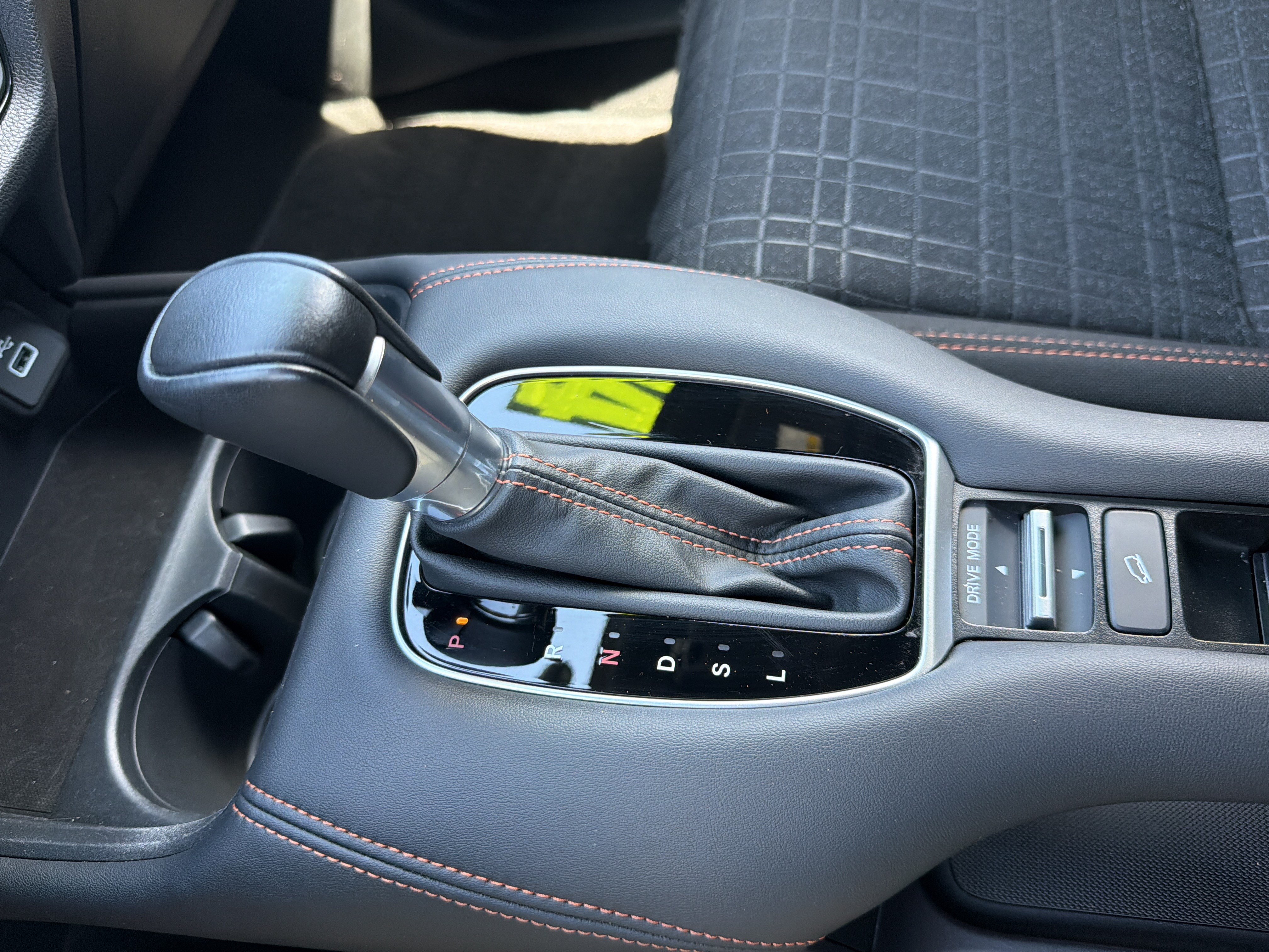 Used 2024 Honda HR-V Sport image 8