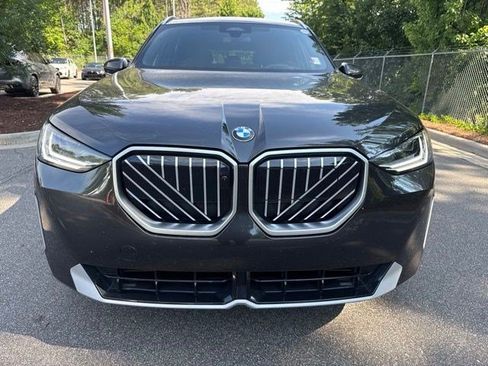 Used 2025 BMW X3 xDrive30i w/ Premium Package AWD/4WD image 2