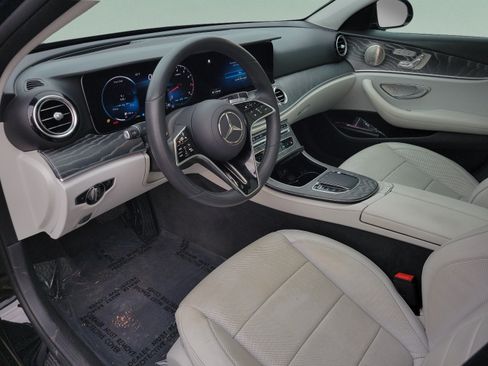 Certified 2022 Mercedes-Benz E 450 4MATIC Sedan image 19