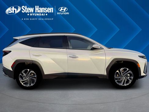 New 2026 Hyundai Tucson Limited AWD/4WD image 10