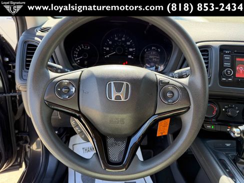 Used 2017 Honda HR-V LX image 20