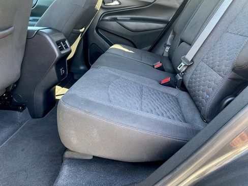 Used 2021 Chevrolet Equinox LT AWD/4WD image 13