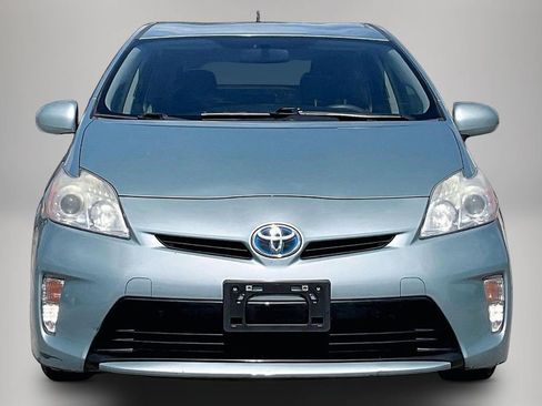 Used 2012 Toyota Prius Two FWD image 3