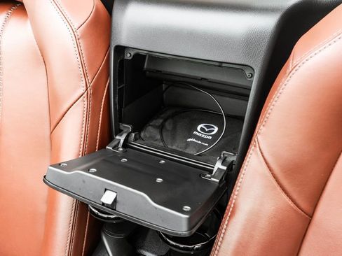 Used 2019 MAZDA MX-5 Miata RF Grand Touring RWD image 31