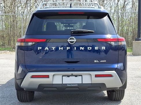 Used 2023 Nissan Pathfinder SL image 8