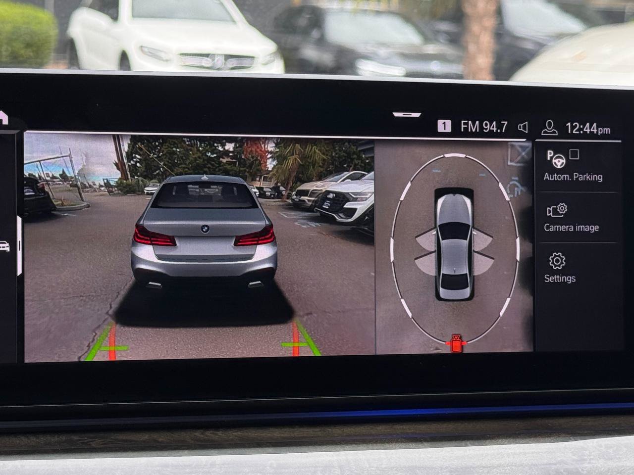 Used 2020 BMW 530i w/ M Sport Package RWD image 9
