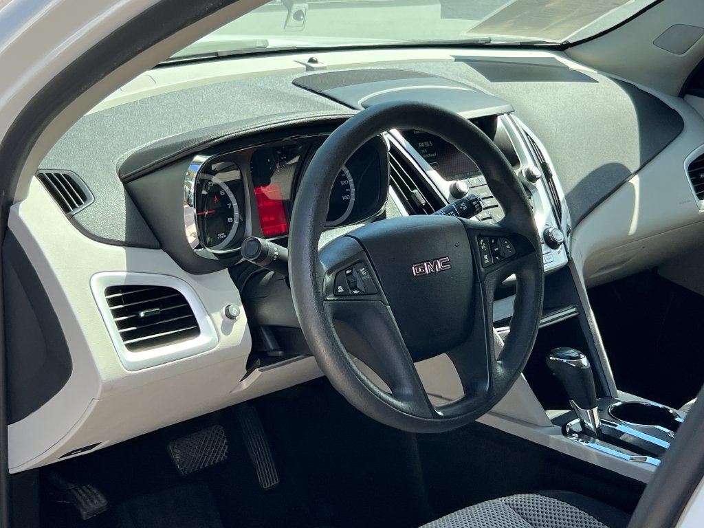 Used 2017 GMC Terrain SLE FWD image 5