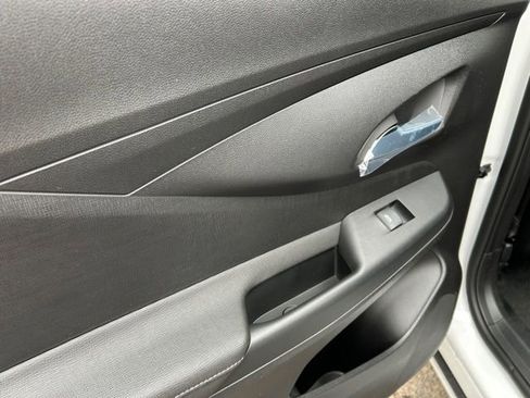 New 2026 Buick Envista Avenir image 17