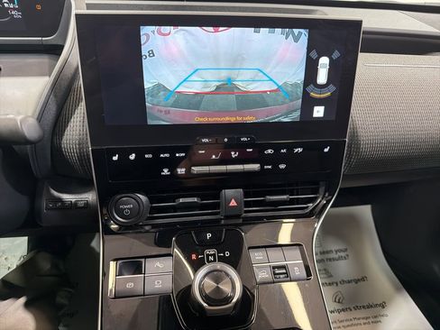 Used 2024 Toyota bZ4X XLE image 28