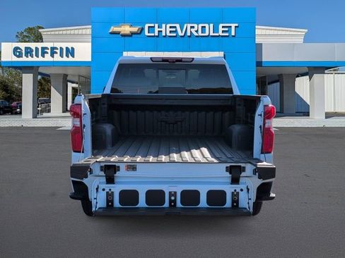 New 2026 Chevrolet Silverado 1500 High Country AWD/4WD image 8