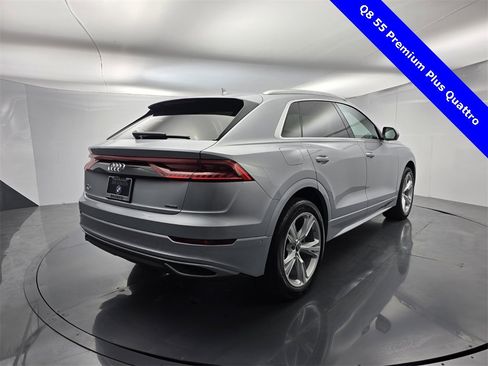 Used 2022 Audi Q8 Premium Plus w/ Premium Plus Package image 4