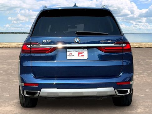 Used 2021 BMW X7 xDrive40i w/ Premium Package 2 AWD/4WD image 5