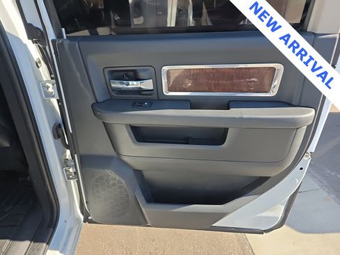 Used 2018 RAM 3500 Laramie w/ Convenience Group image 41