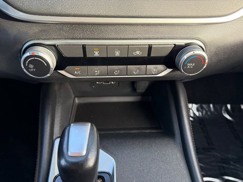 Used 2020 Nissan Altima 2.5 SR image 14