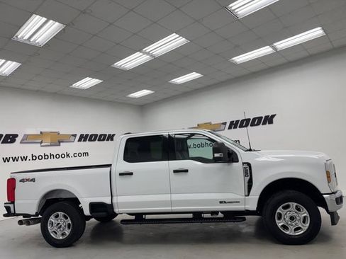 Used 2026 Ford F250 XLT AWD/4WD image 4