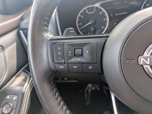 Used 2023 Nissan Rogue SV w/ SV Premium B Package image 22