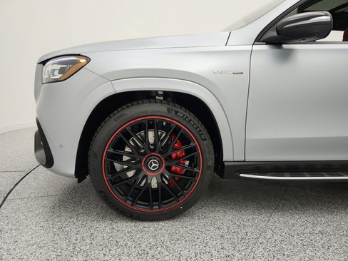 New 2026 Mercedes-Benz GLS 63 AMG 4MATIC image 13