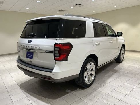 Certified 2022 Ford Expedition King Ranch AWD/4WD image 5