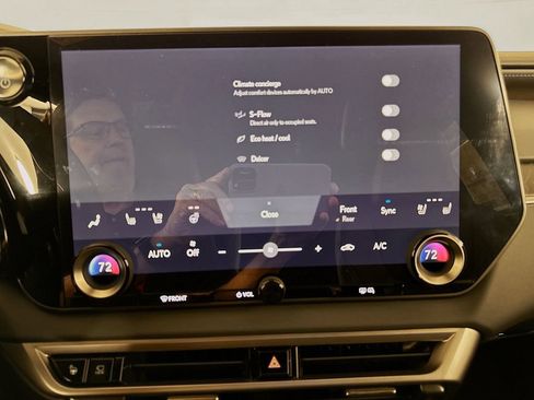 New 2026 Lexus RX 350h AWD/4WD image 14