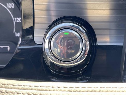 Used 2020 Lincoln Corsair FWD image 38