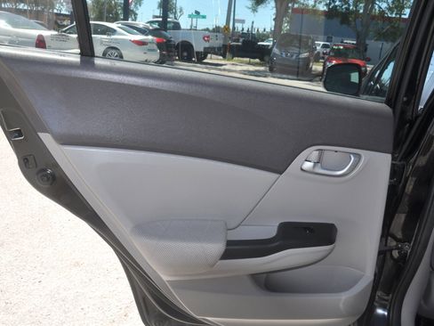 Used 2012 Honda Civic LX image 27