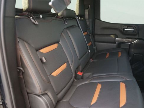 Used 2019 GMC Sierra 1500 AT4 w/ AT4 Premium Package AWD/4WD image 16