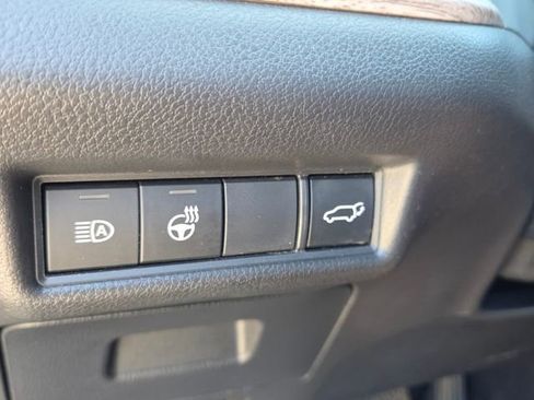 Used 2024 Toyota Grand Highlander AWD image 30