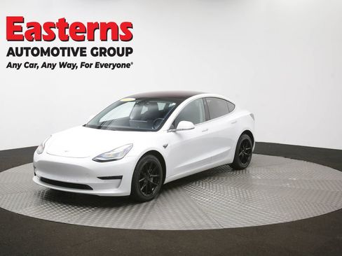 Used 2018 Tesla Model 3 Long Range image 48