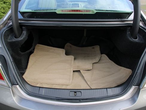 Used 2012 Buick LaCrosse Leather image 16