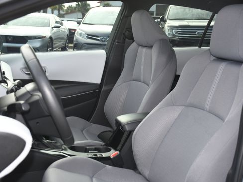 Used 2024 Toyota Corolla SE image 11