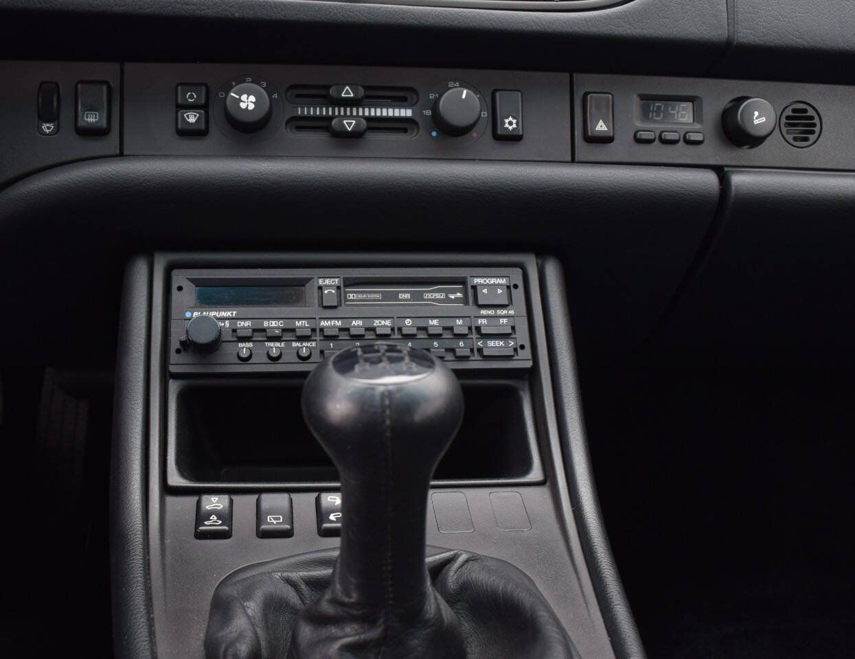 Used 1988 Porsche 944 Turbo Coupe RWD image 44