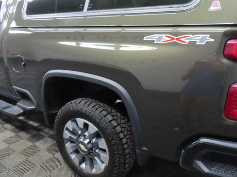 Used 2023 Chevrolet Silverado 2500 Custom w/ Gooseneck/5TH Wheel Package AWD/4WD image 38
