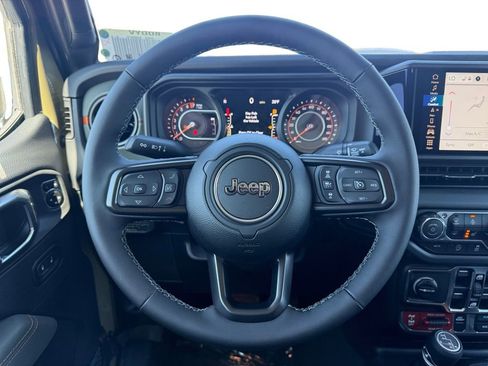 New 2026 Jeep Gladiator Mojave image 12