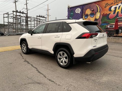 Used 2020 Toyota RAV4 LE w/ All Weather Liner Package AWD/4WD image 3
