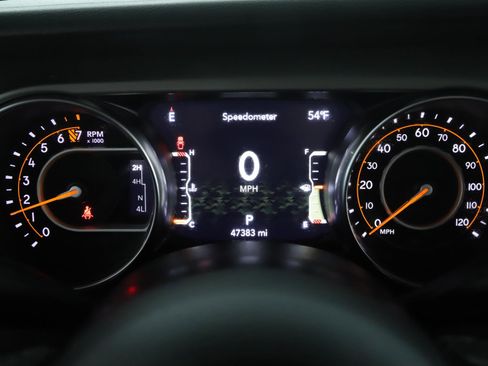 Used 2021 Jeep Gladiator Sport AWD/4WD image 10