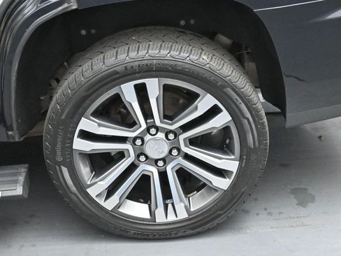 Used 2020 GMC Yukon Denali w/ Denali Ultimate Package AWD/4WD image 44