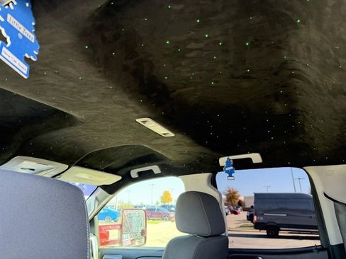 Used 2018 Chevrolet Silverado 1500 LT w/ Texas Edition image 20