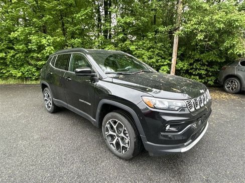 New 2025 Jeep Compass Limited w/ Sun & Sound Group image 2