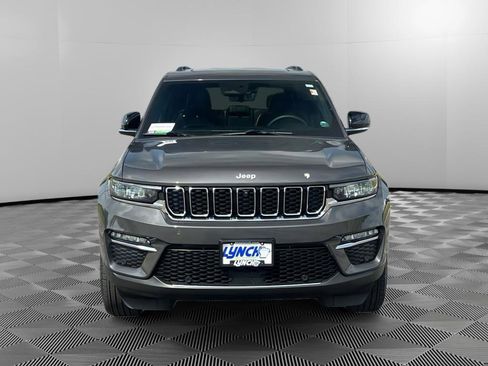 Used 2025 Jeep Grand Cherokee Limited w/ Luxury Tech Group II AWD/4WD image 7