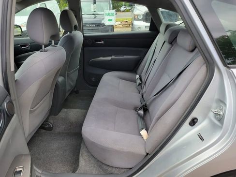 Used 2007 Toyota Prius Touring FWD image 4