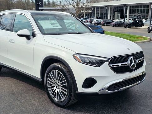 New 2026 Mercedes-Benz GLC 300 4MATIC image 2