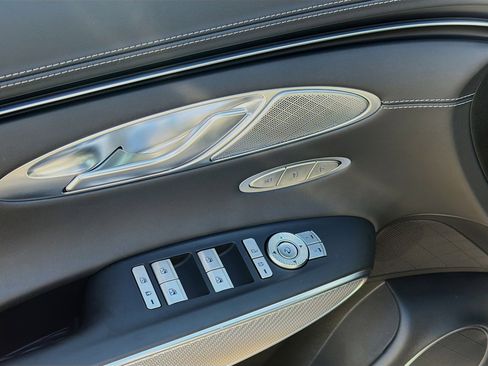 Used 2024 Genesis GV70 2.5T w/ Sport Prestige Package image 23