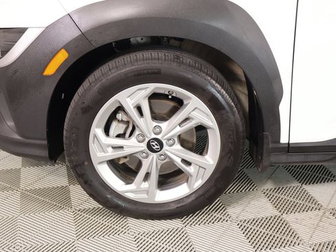 Used 2022 Hyundai Kona SEL w/ Cargo Package AWD/4WD image 16