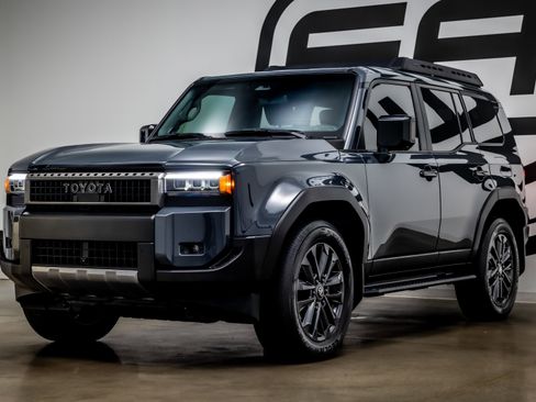 Used 2025 Toyota Land Cruiser w/ Premium Package image 26