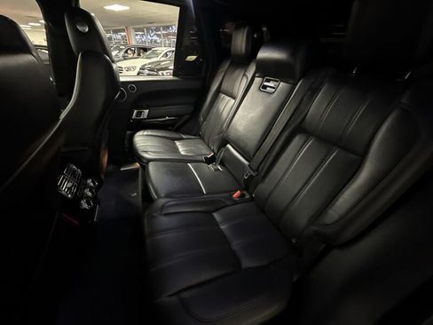 Used 2015 Land Rover Range Rover HSE AWD/4WD image 30